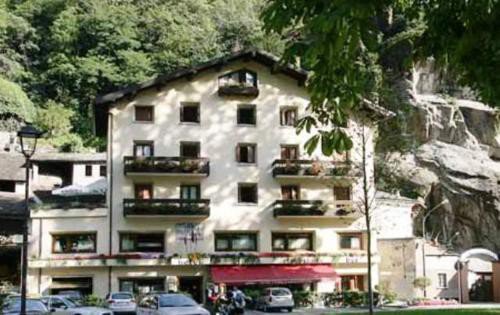https://metasearch.in-lombardia.it/mss/mss_renderimg.php?id=44949&src=97f1dea3a07a8a63d8a74b83aaeb783a.jpg