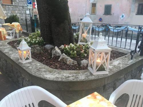 https://metasearch.in-lombardia.it/mss/mss_renderimg.php?id=48258&src=fe0539cc22676784f121dbbe4285ce30.jpg