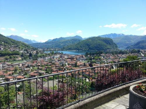 https://metasearch.in-lombardia.it/mss/mss_renderimg.php?id=41238&src=585e0cc0c9c747d99116db07d75a3218.jpg