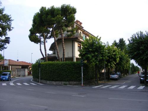 https://metasearch.in-lombardia.it/mss/mss_renderimg.php?id=44551&src=30c3c1d580e600d899f93299c167824c.jpg