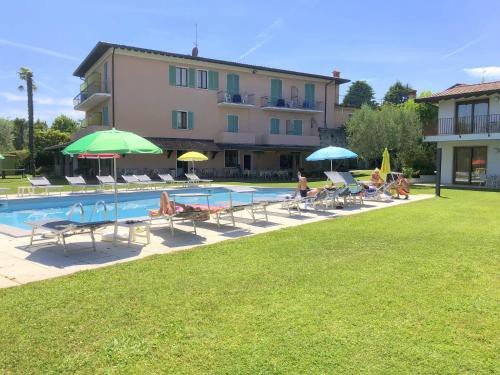 https://metasearch.in-lombardia.it/mss/mss_renderimg.php?id=47379&src=0e65a2e2bd8c2fc421ca9294121bd528.jpg
