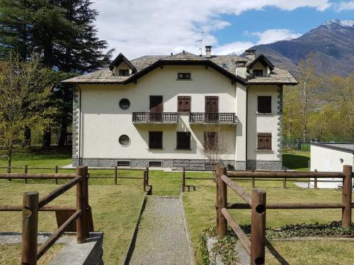 https://metasearch.in-lombardia.it/mss/mss_renderimg.php?id=48372&src=51989819b8b1d2cabed0de78586d018a.jpg